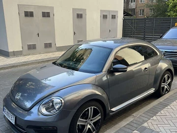 Авто Volkswagen Beetle 2019 № 8000716