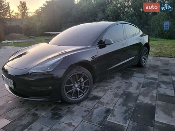 Авто Tesla Model 3 2021 № 8000730