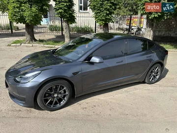 Авто Tesla Model 3 2022 № 8000779