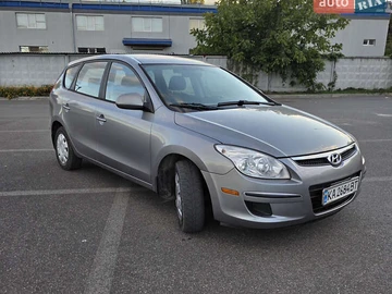 Авто Hyundai Elantra 2011 № 8001023