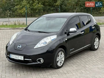 Авто Nissan Leaf 2013 № 8001030
