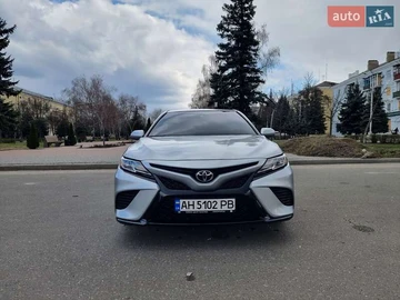 Авто Toyota Camry 2019 № 8001142