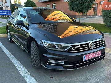 Авто Volkswagen Passat 2019 № 8001237