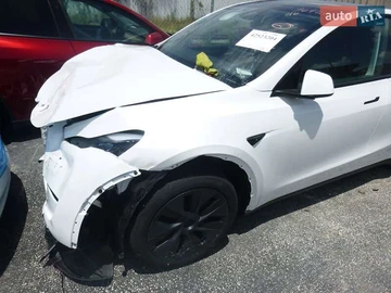 Авто Tesla Model Y 2025 № 8001245
