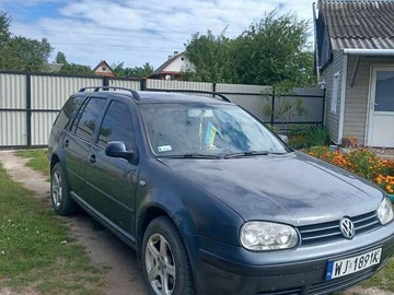 Авто Volkswagen Golf 2000 № 8001263