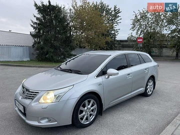 Авто Toyota Avensis 2010 № 8001325