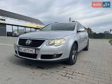 Авто Volkswagen Passat 2009 № 8001436