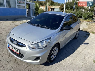 Авто Hyundai Accent 2014 № 8001447