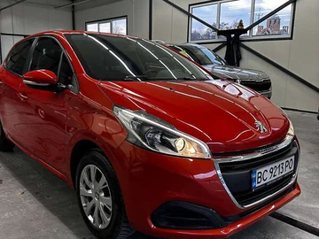 Авто Peugeot 208 2015 № 8001448