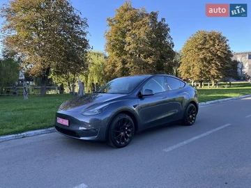 Авто Tesla Model Y 2023 № 8001617