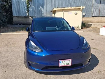Авто Tesla Model Y 2023 № 8001725