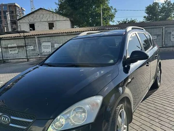 Авто KIA Ceed 2007 № 8001798