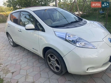 Авто Nissan Leaf 2012 № 8001931