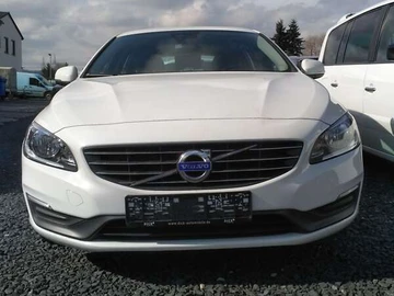 Авто Volvo V60 2014 № 8002010