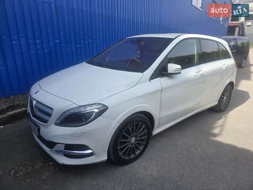 Авто Mercedes B-Class 2015 № 8002011