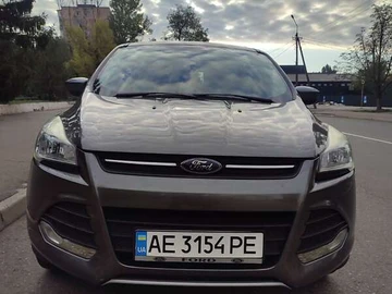 Авто Ford Escape 2013 № 8002012
