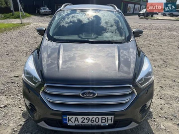Авто Ford Kuga 2019 № 8002081
