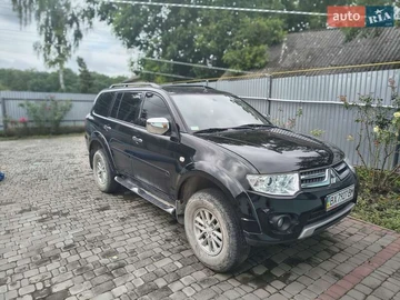 Авто Mitsubishi Pajero Sport 2014 № 8002217