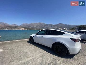 Авто Tesla Model Y 2021 № 8002412