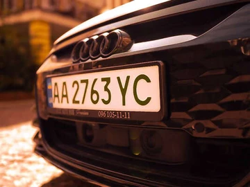 Авто Audi Rs E-Tron Gt 2021 № 8002444