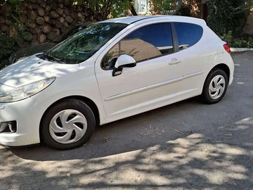 Авто Peugeot 207 2011 № 8002821