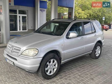 Авто Mercedes M-Class 2000 № 8002824