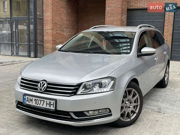 Авто Volkswagen Passat 2011 № 8002834
