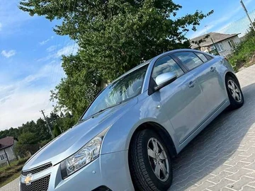 Авто Chevrolet Cruze 2010 № 8002839