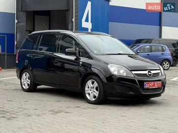 Авто Opel Zafira 2010 № 8002845