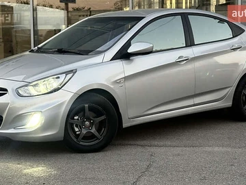 Авто Hyundai Accent 2012 № 8002894