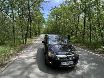 Авто Opel Zafira 2011 № 8002900