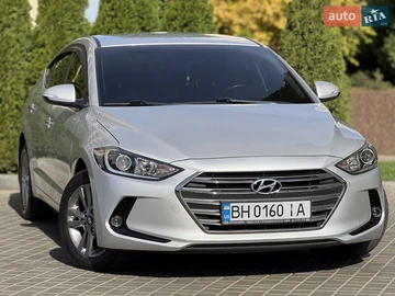 Авто Hyundai Elantra 2018 № 8003096