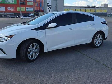 Авто Chevrolet Volt 2017 № 8003110