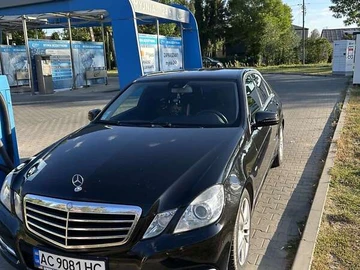 Авто Mercedes E-Class 2011 № 8003115
