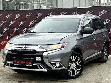 Авто Mitsubishi Outlander 2018 № 8003120