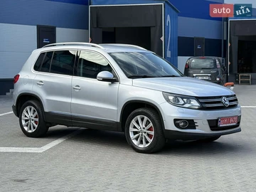 Авто Volkswagen Tiguan 2015 № 8003124