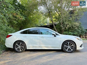 Авто Subaru Legacy 2019 № 8003146