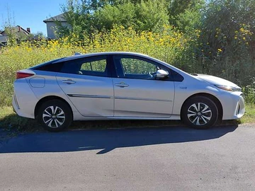 Авто Toyota Prius 2017 № 8003163