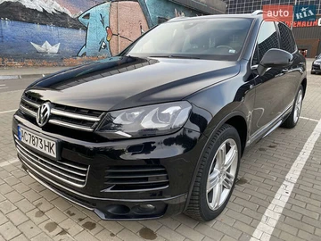 Авто Volkswagen Touareg 2013 № 8003195
