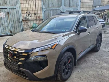 Авто Nissan Rogue 2024 № 8003352