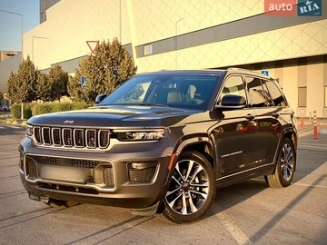 Авто Jeep Grand Cherokee 2023 № 8003378