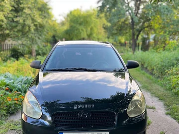 Авто Hyundai Accent 2009 № 8003578