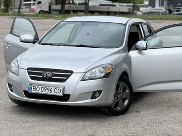 Авто KIA Ceed 2010 № 8003611