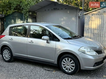 Авто Nissan Tiida 2008 № 8003642