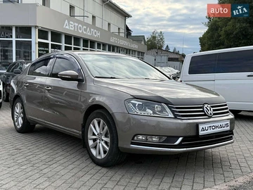 Авто Volkswagen Passat 2011 № 8003848