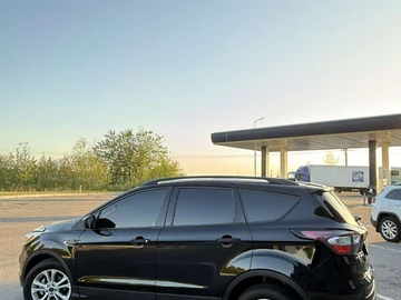 Авто Ford Escape 2016 № 8004041
