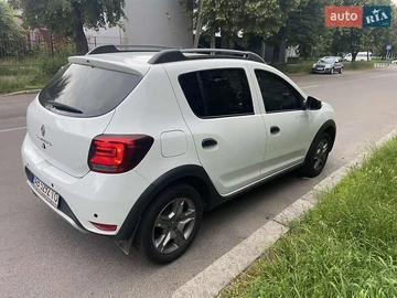 Авто Renault Sandero Stepway 2021 № 8004043