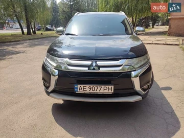Авто Mitsubishi Outlander 2017 № 8004058