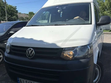 Авто Volkswagen Transporter 2015 № 8004110