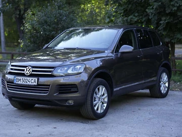 Авто Volkswagen Touareg 2010 № 8004225